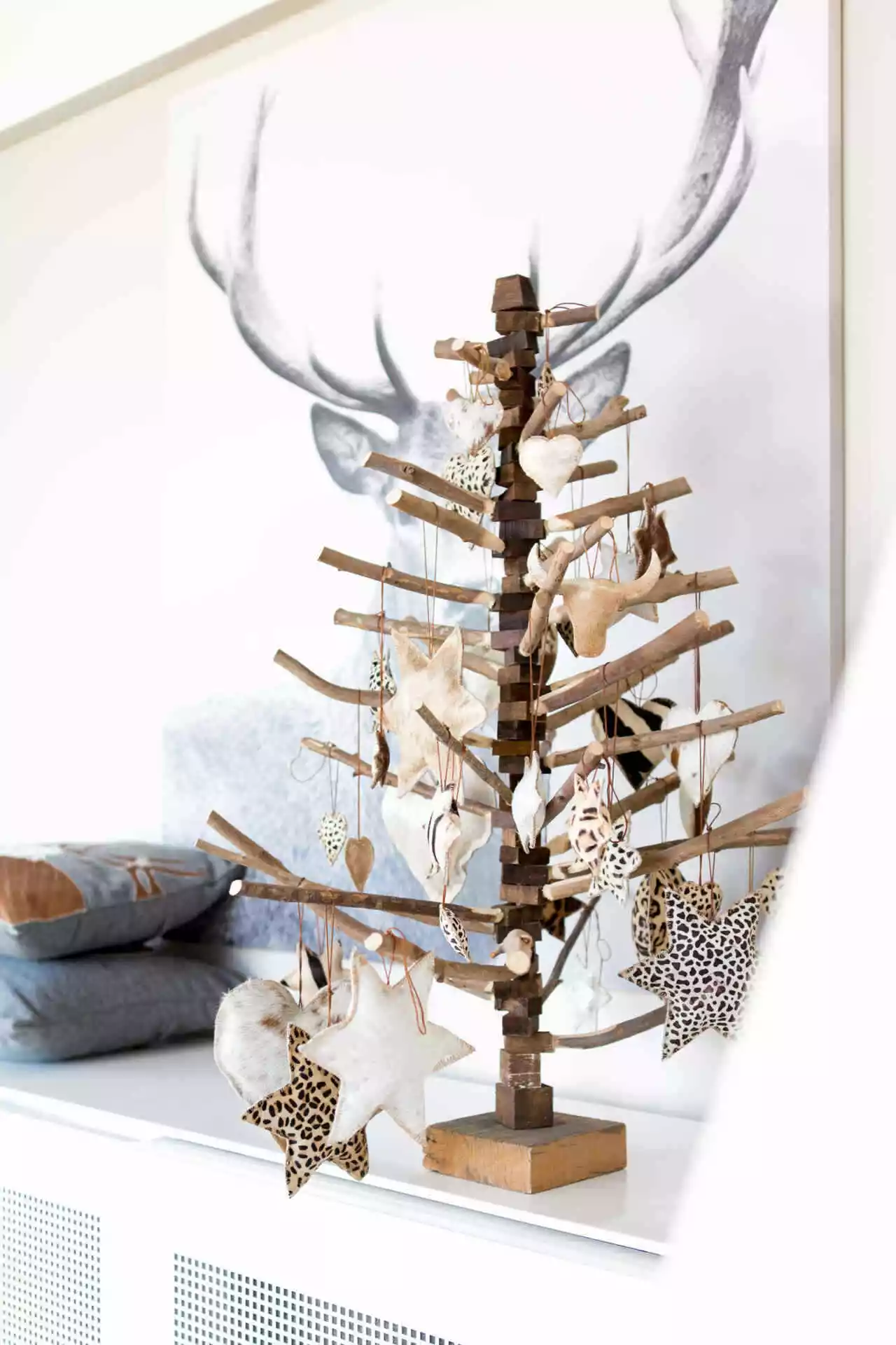 Koristesydän, Käärmeennahkajäljitelmä - Image 2